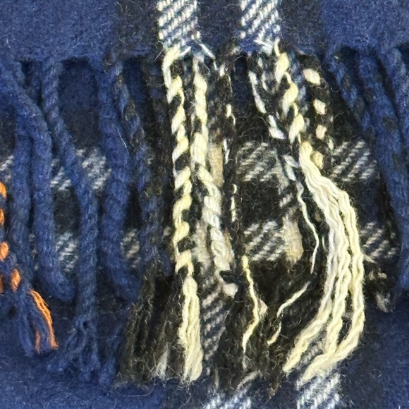 🌟HP🌟VTG 1980s Burberrys Lambswool Navy Blue Nova Check Plaid Scarf Unisex - Picture 7 of 8